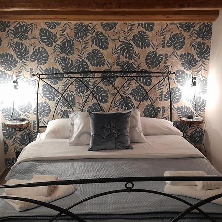 Casa Vacanza Gio Palermo Eksteriør billede