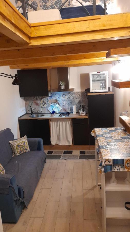 Casa Vacanza Gio Palermo Eksteriør billede